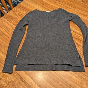 Garnet Hill 100% cashmere women's sweater XS, blue, long sleeves